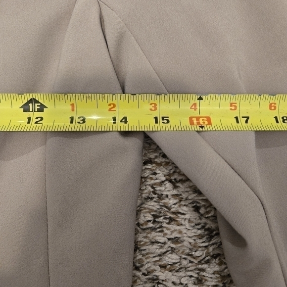 APT 9 One Button Lined Lucca Career Blazer Tan With Faux Pockets Size 2 - Picture 13 of 14